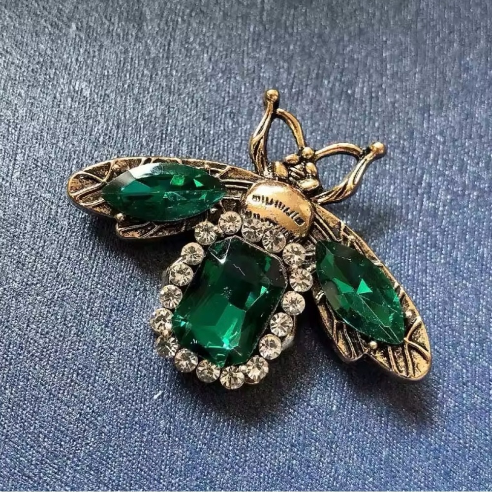 Vintage Bee Rhinestone Brooch Retro Women Crystal Insect